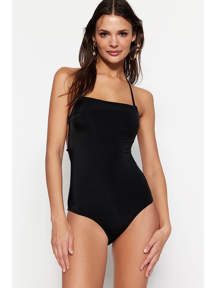 Strój kąpielowy w kolorze czarnym