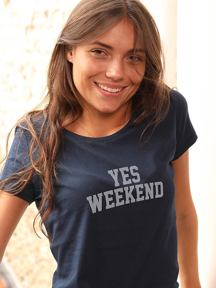 WOOOP Koszulka "Yes Weekend" w kolorze granatowym rozmiar: XXL
