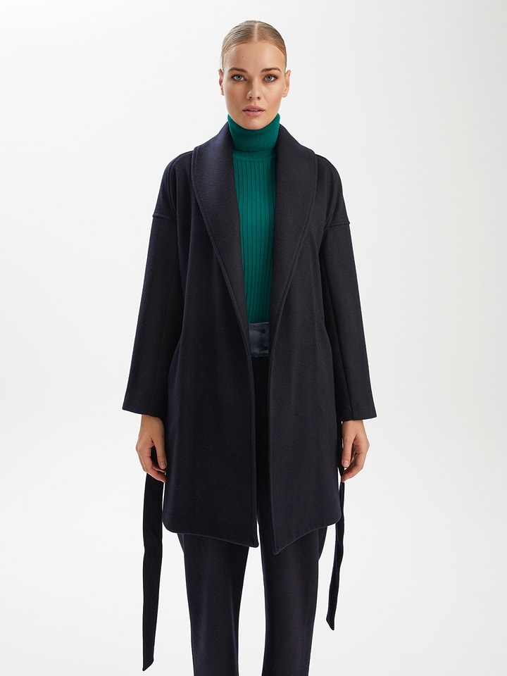 BGN Płaszcz przejściowy w kolorze granatowym rozmiar: 38