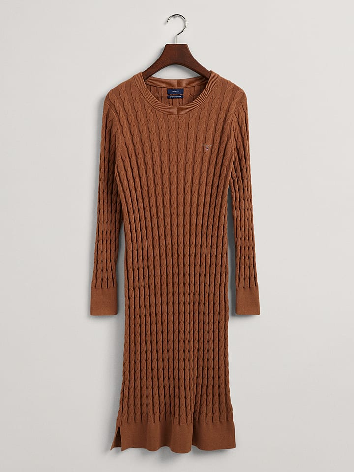 Sukienka dzianinowa w kolorze karmelowym
