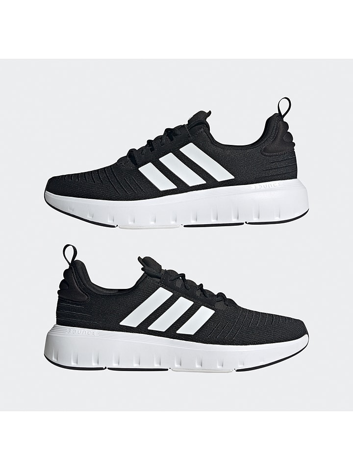 adidas Buty "Swift Run 23" w kolorze czarno-białym do biegania rozmiar: 48