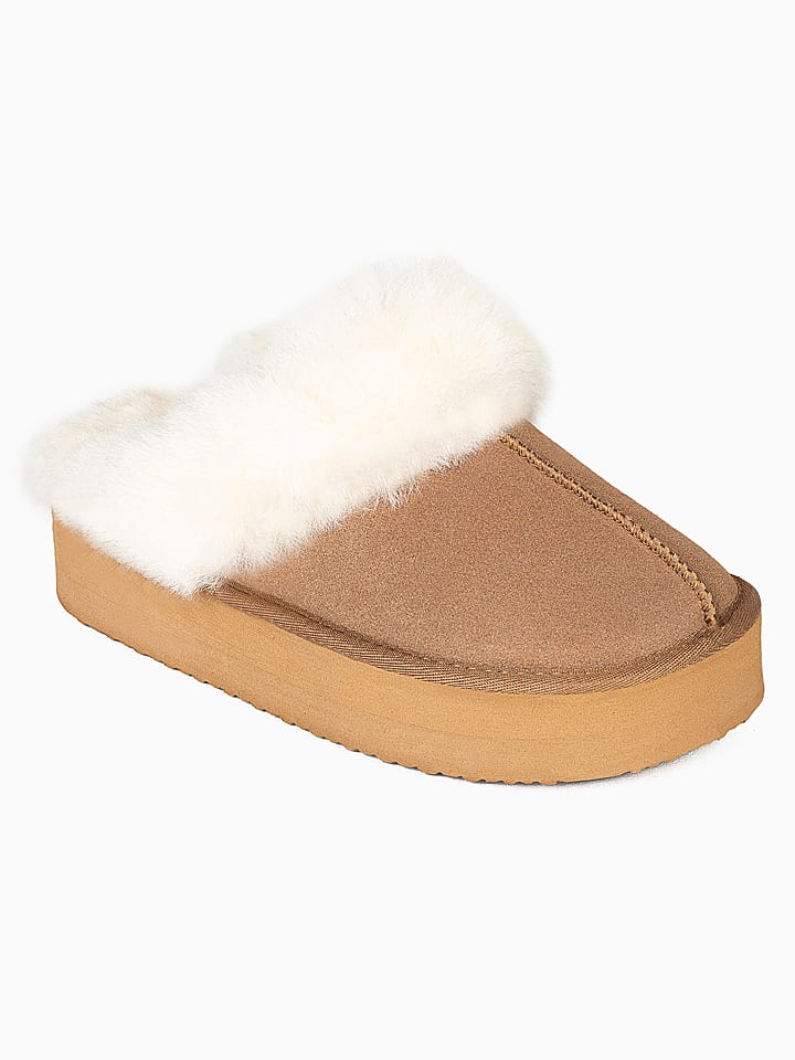 Gooce Wełniane kapcie "Emeline" w kolorze jasnobrązowym rozmiar: 37