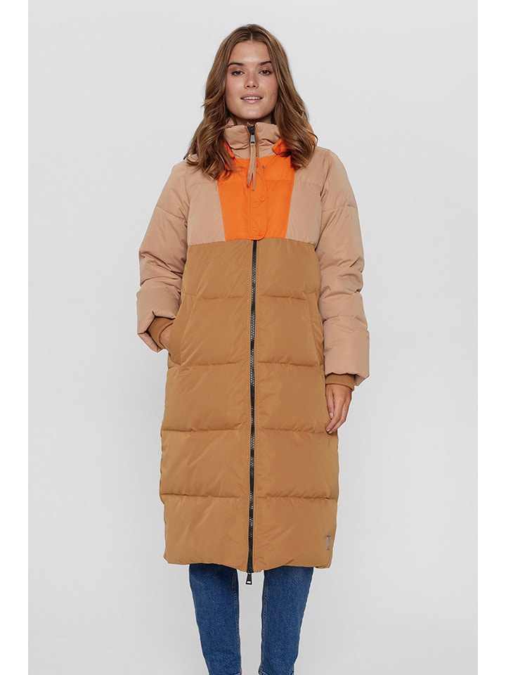 NÜMPH Płaszcz pikowany w kolorze jasnobrązowo-pomarańczowym rozmiar: 36