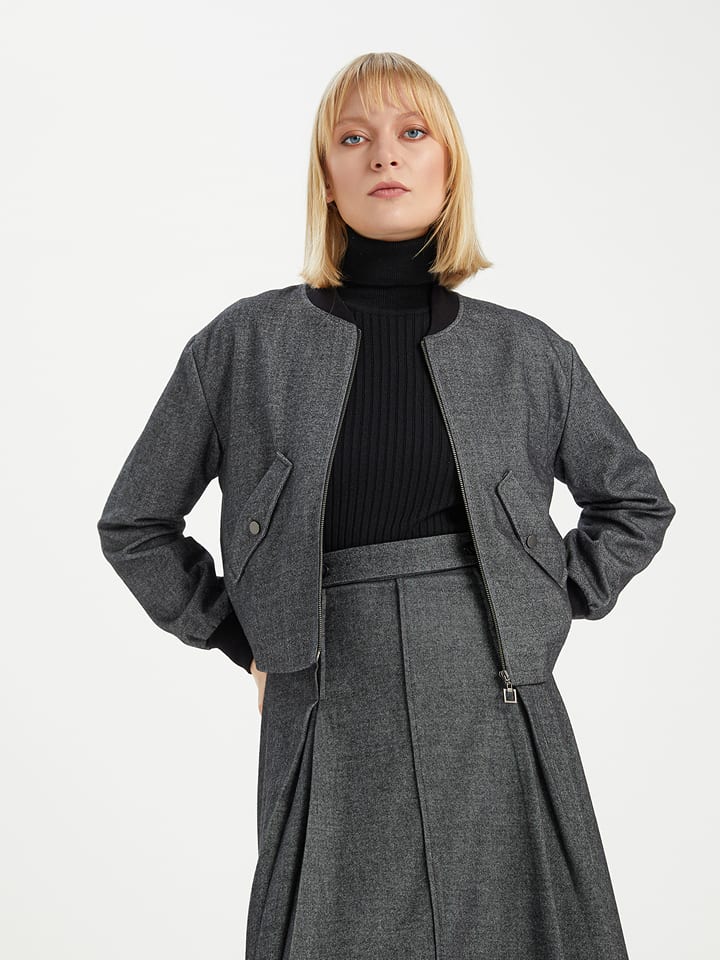 BGN Kurtka w kolorze antracytowym rozmiar: 38