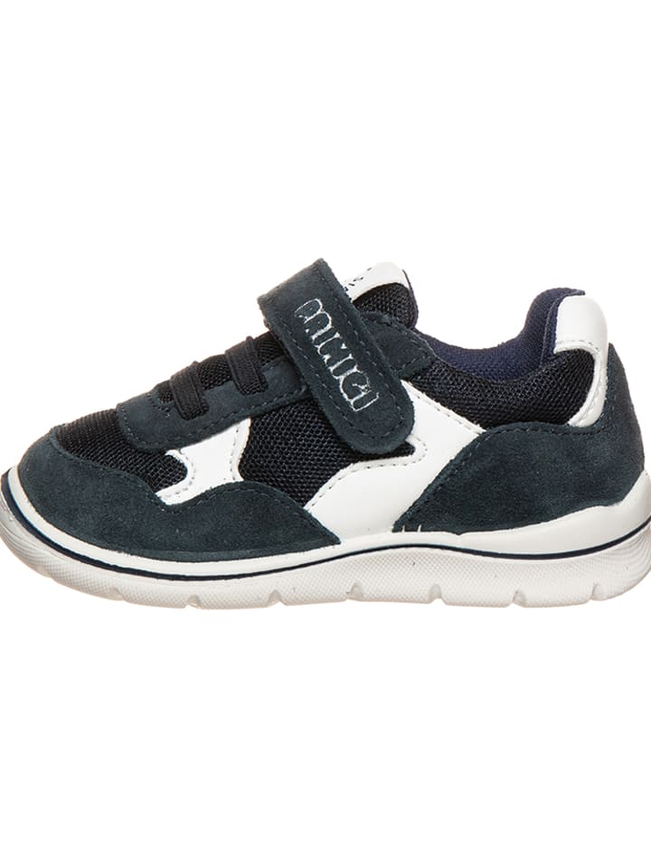 Primigi Skórzane sneakersy w kolorze granatowym rozmiar: 21