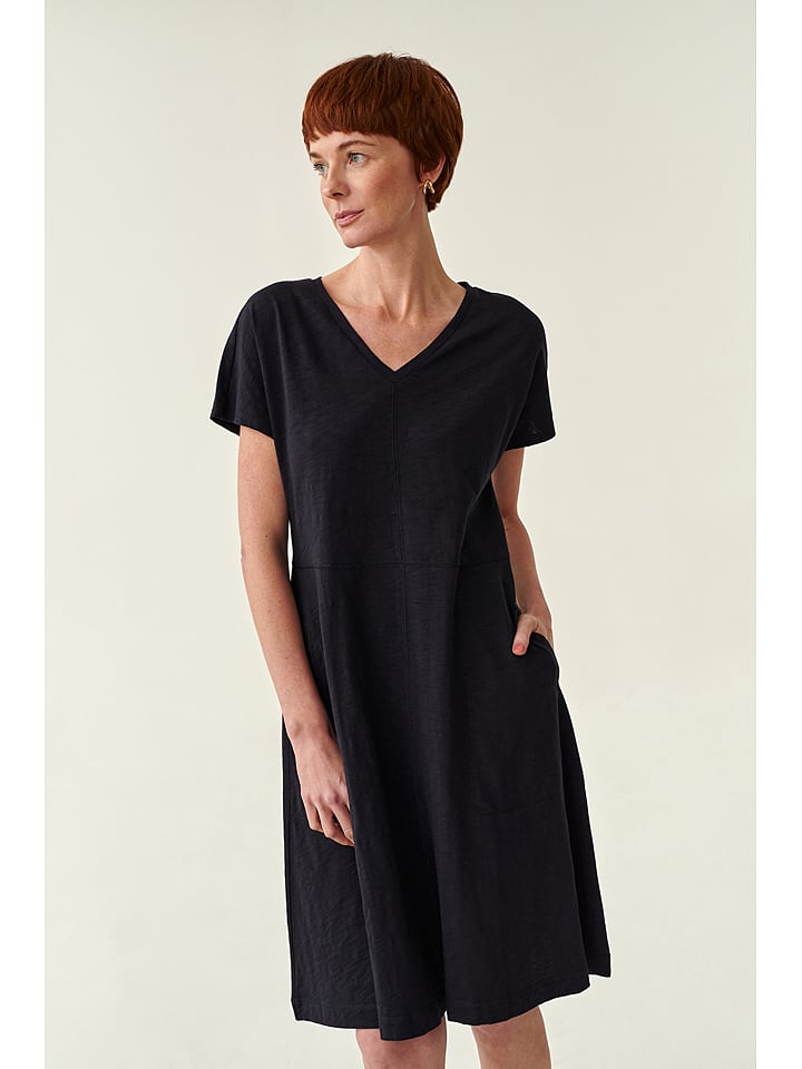 TATUUM Sukienka w kolorze granatowym rozmiar: M