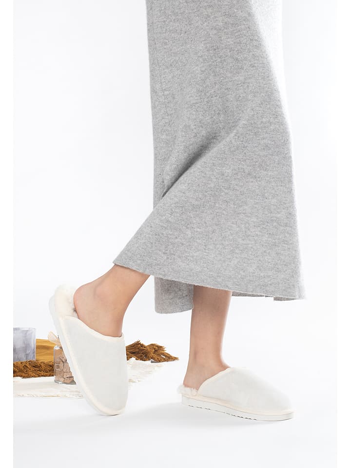 Gooce Wełniane kapcie "Emeralda" w kolorze bialym rozmiar: 38