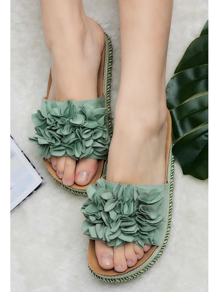 Foreverfolie Klapki w kolorze zielonym rozmiar: 39