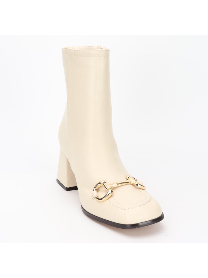 Botki w kolorze kremowym