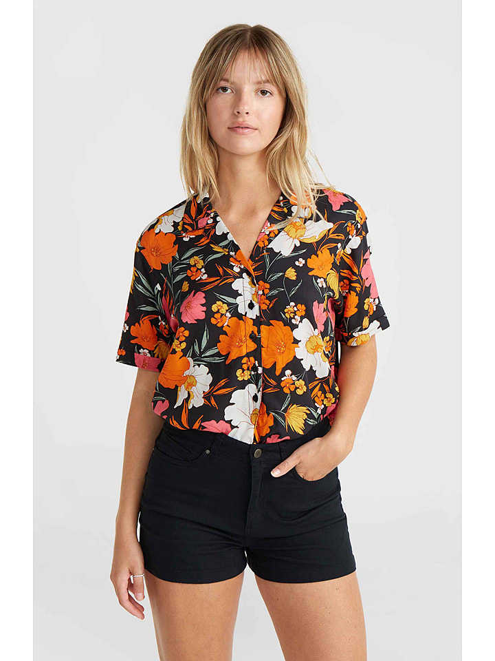 O'Neill Szorty "Essentials" w kolorze czarnym rozmiar: 31