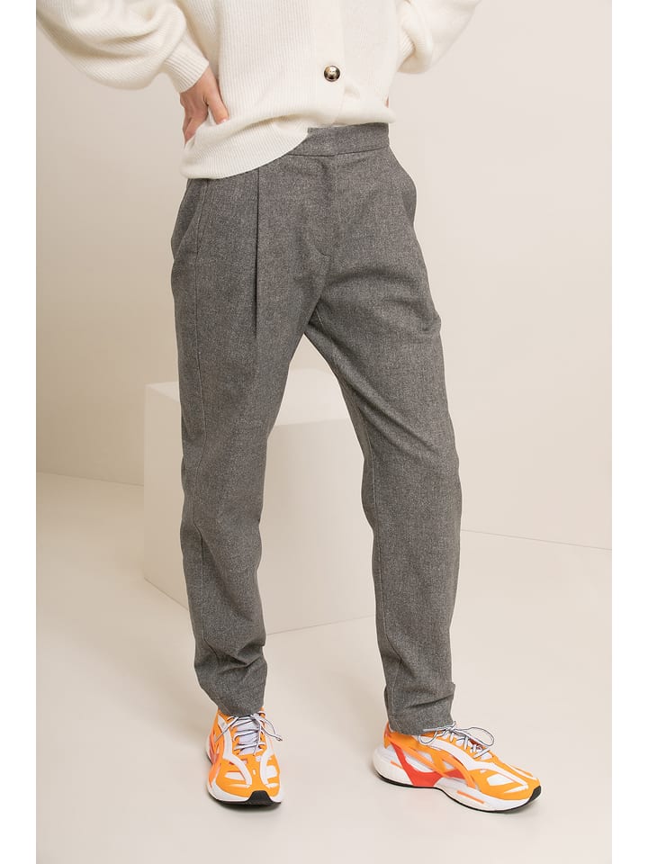 Josephine & Co Spodnie w kolorze szarym rozmiar: 36