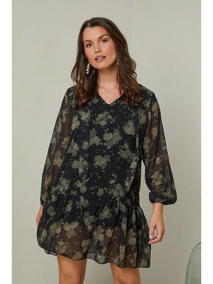 Curvy Lady Sukienka w kolorze czarno-zielonym rozmiar: 44/46