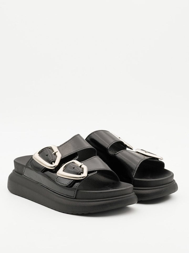 Belucci Klapki w kolorze czarnym rozmiar: 39