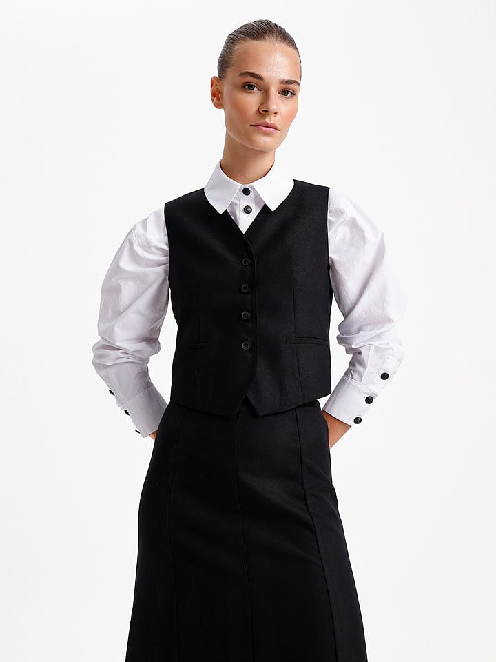 BGN Kamizelka w kolorze czarnym rozmiar: 36