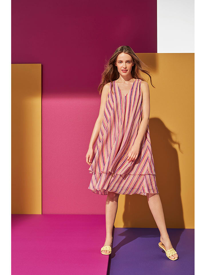 TATUUM Sukienka w kolorze różowym ze wzorem rozmiar: 34