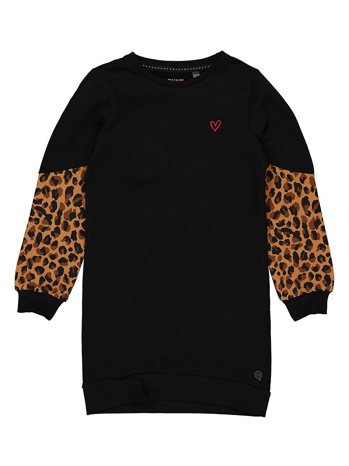 Sukienka w kolorze czarnym