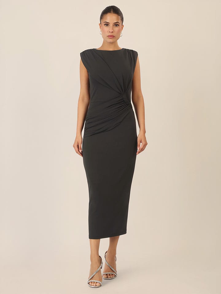 APART Sukienka w kolorze czarnym rozmiar: 42