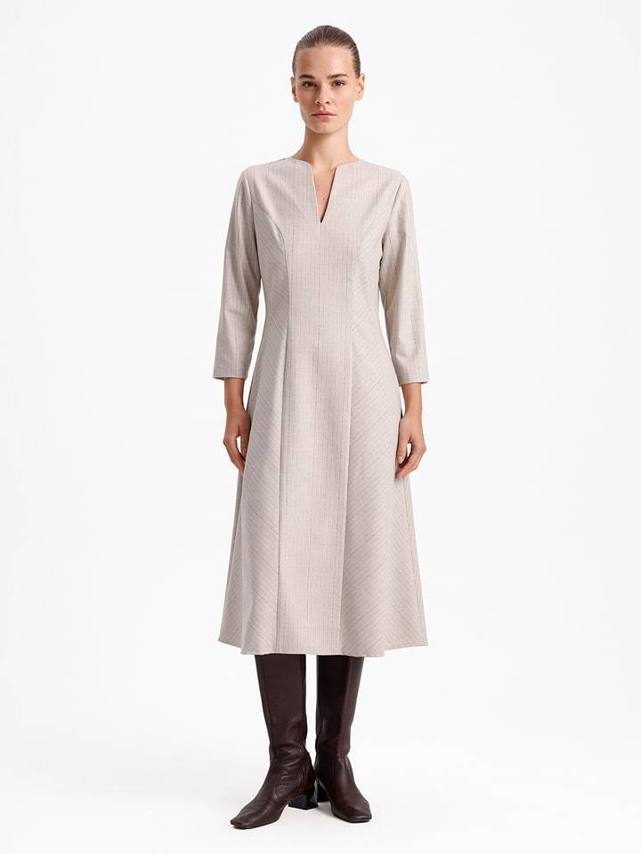 BGN Sukienka w kolorze jasnoszarym rozmiar: 36