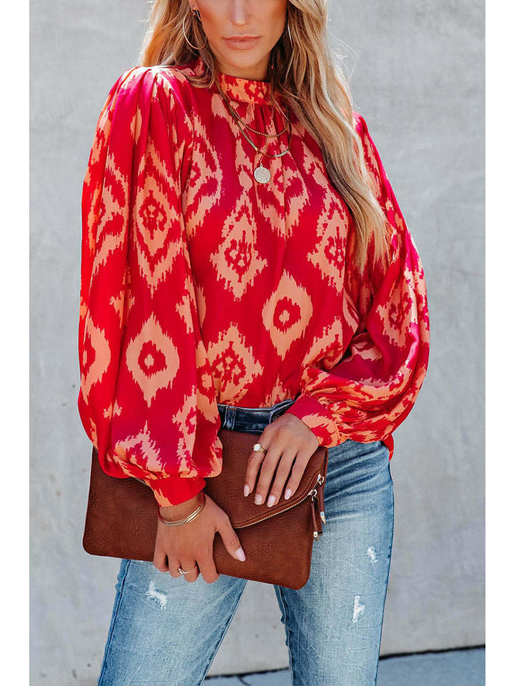 Bluzka w kolorze czerwonym