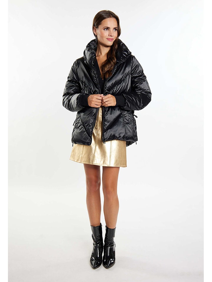 Schmuddelwedda Kurtka pikowana w kolorze czarnym rozmiar: M