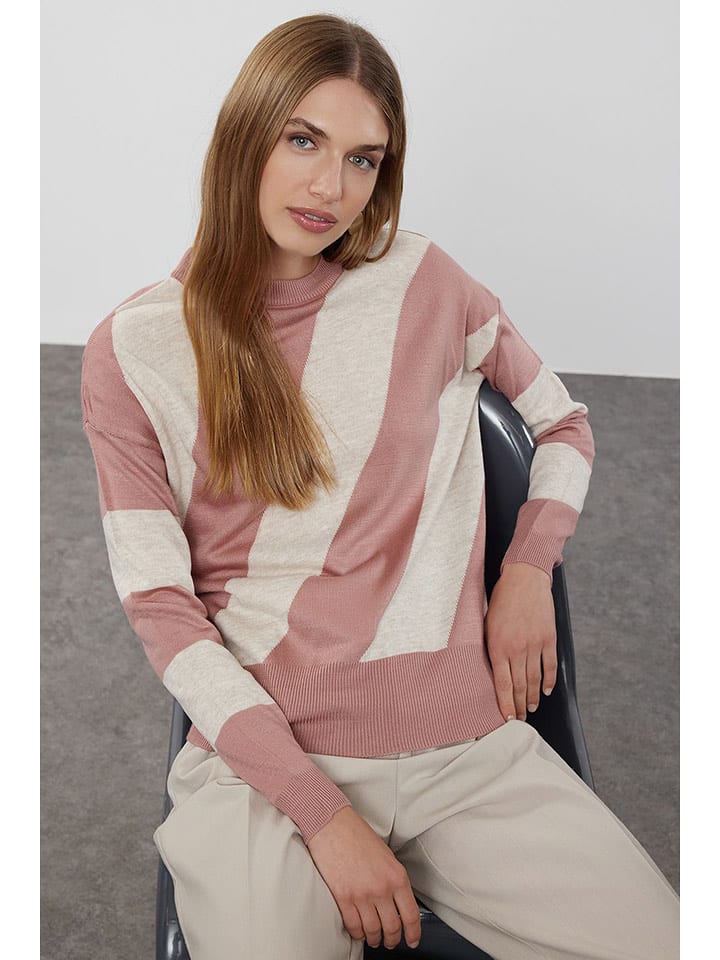 trendyol Sweter w kolorze jasnoróżowym rozmiar: S