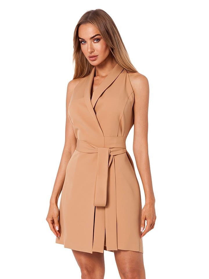 made of emotion Sukienka w kolorze beżowym rozmiar: M