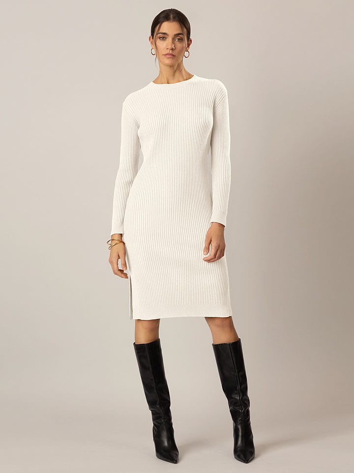 APART Sukienka dzianinowa w kolorze kremowym rozmiar: 36