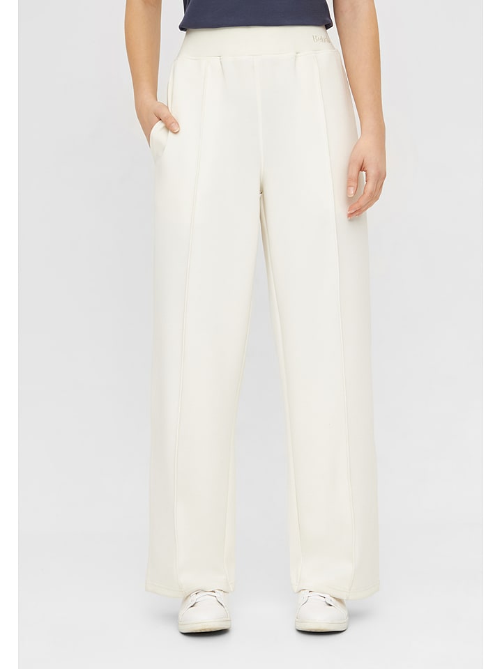 Bench Spodnie dresowe "Aeria" w kolorze białym rozmiar: 40