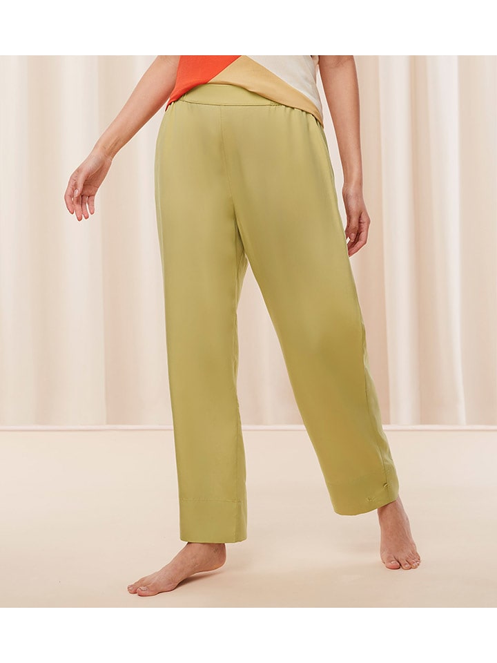 Triumph Spodnie w kolorze oliwkowym rozmiar: 42