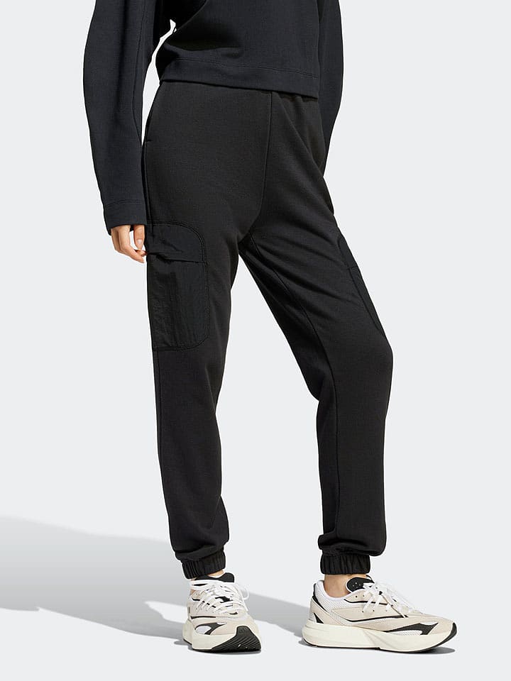 adidas Spodnie dresowe w kolorze czarnym rozmiar: M