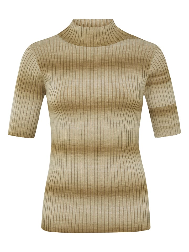 Sweter w kolorze beżowym