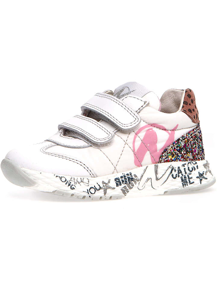 Naturino Sneakersy "Jesko" w kolorze białym ze wzorem rozmiar: 32