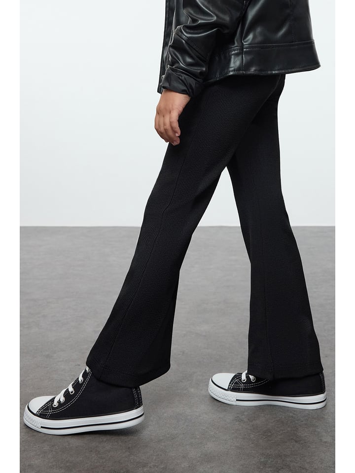 trendyol Sneakersy w kolorze czarnym rozmiar: 28