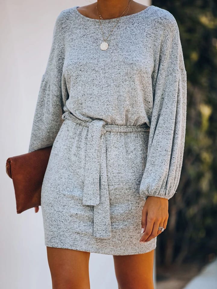 Milan Kiss Sukienka w kolorze jasnoszarym rozmiar: M