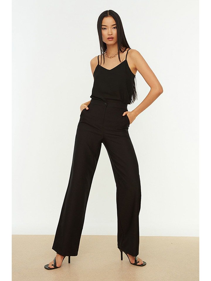 trendyol Spodnie w kolorze czarnym rozmiar: 38