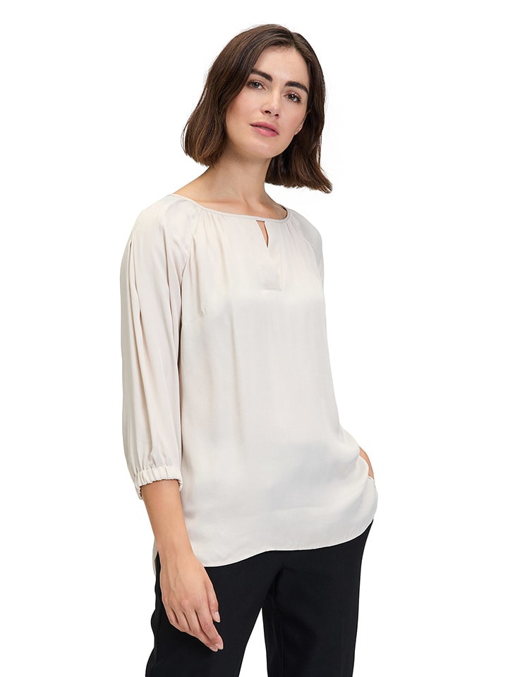 Betty Barclay Bluzka w kolorze kremowym rozmiar: 42