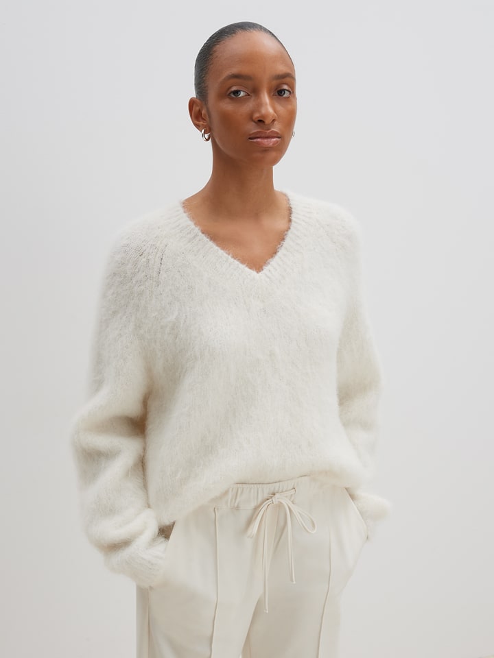 Someday Sweter w kolorze białym rozmiar: 40