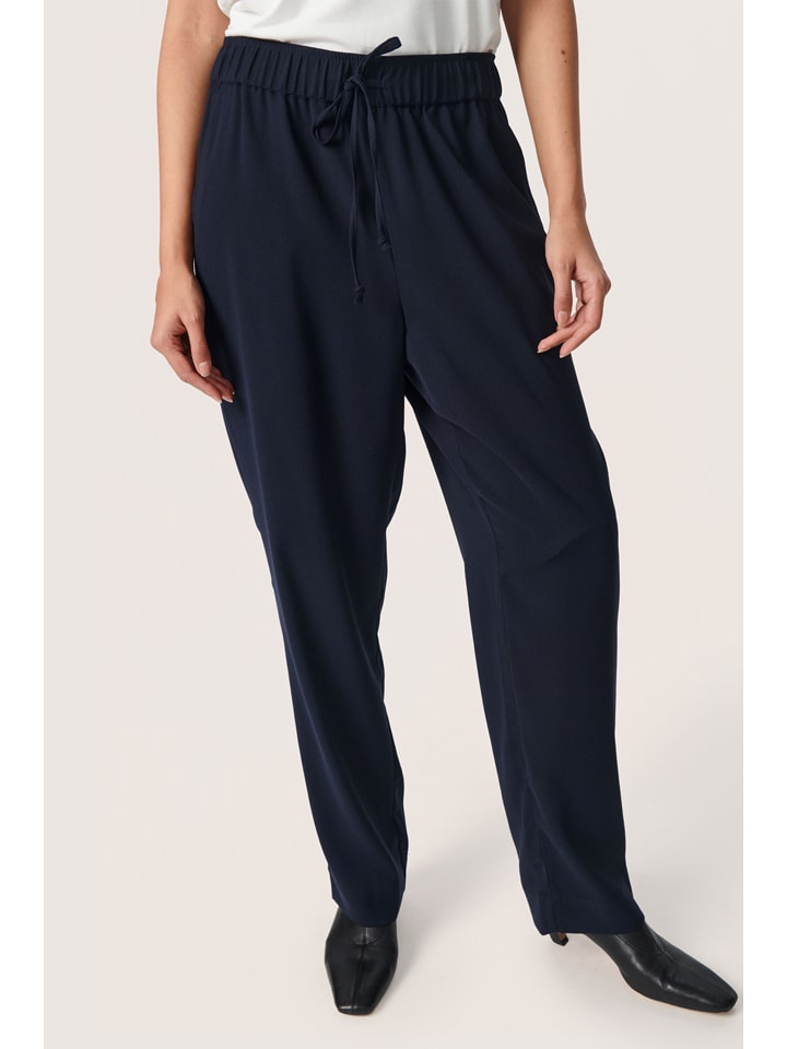 Soaked in Luxury Spodnie "Soaked in Luxury" w kolorze granatowym rozmiar: XL