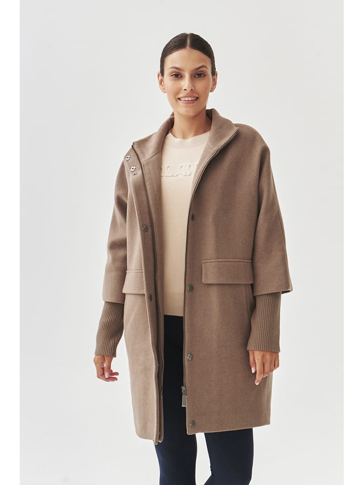TATUUM Płaszcz przejściowy "Iwana" w kolorze jasnobrązowym rozmiar: 46