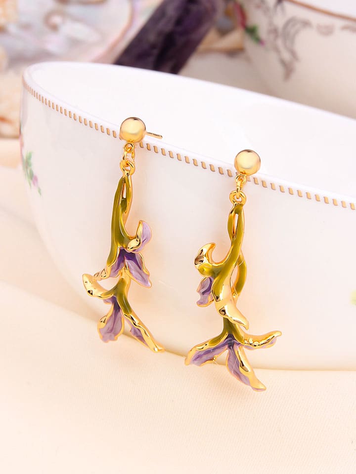 L'Atelier de Gaia Pozłacane kolczyki-wkrętki z masą perłową rozmiar: onesize