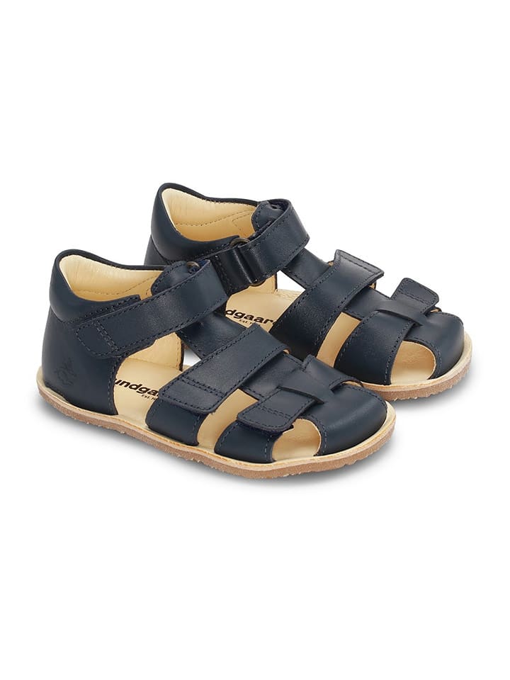 Bundgaard Skórzane półsandały "Savi" w kolorze granatowym do chodzenia na boso rozmiar: 26