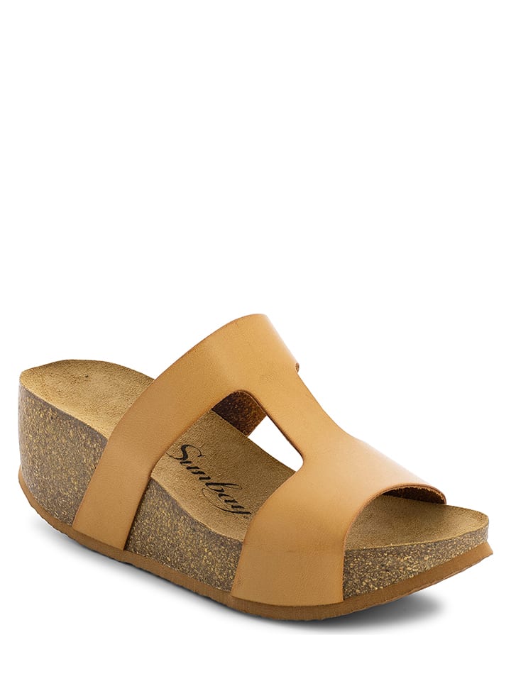 Sunbay Klapki "Marigold" w kolorze jasnobrązowym na koturnie rozmiar: 39