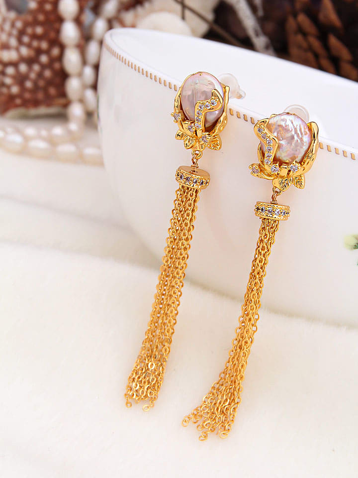 Pierres de Jade Pozłacane kolczyki-wkrętki z masą perłową i cyrkoniami rozmiar: onesize