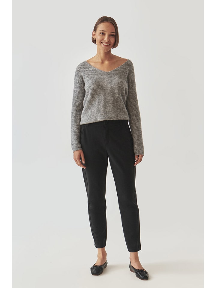 TATUUM Spodnie "Filimi" w kolorze czarnym rozmiar: 42