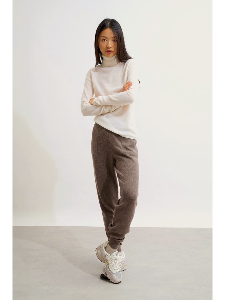 AUTHENTIC CASHMERE Kaszmirowy golf "Bise" w kolorze kremowym rozmiar: XL