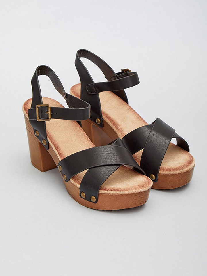 Bellucci Sandały w kolorze czarnym rozmiar: 38