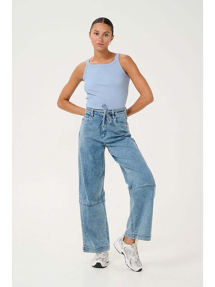 Kaffe Top w kolorze błękitnym rozmiar: XL