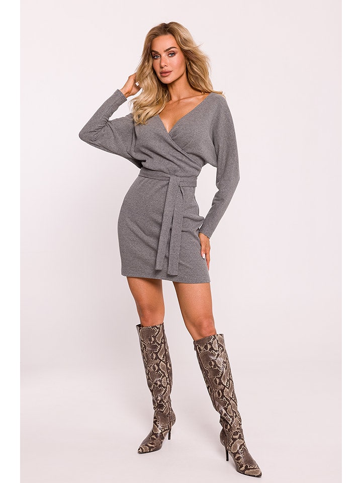 made of emotion Sukienka w kolorze szarym rozmiar: L/XL