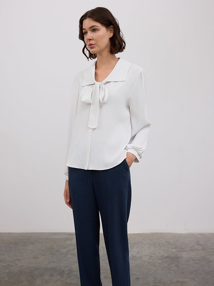 BGN Bluzka w kolorze białym rozmiar: 34