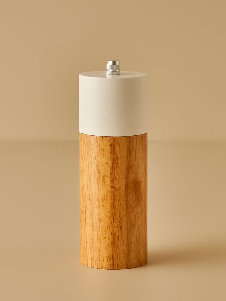 BELLA MAISON Młynek w kolorze jasnobrązowo-białym do przypraw - wys. 16,5 x Ø 5,5 cm rozmiar: onesize